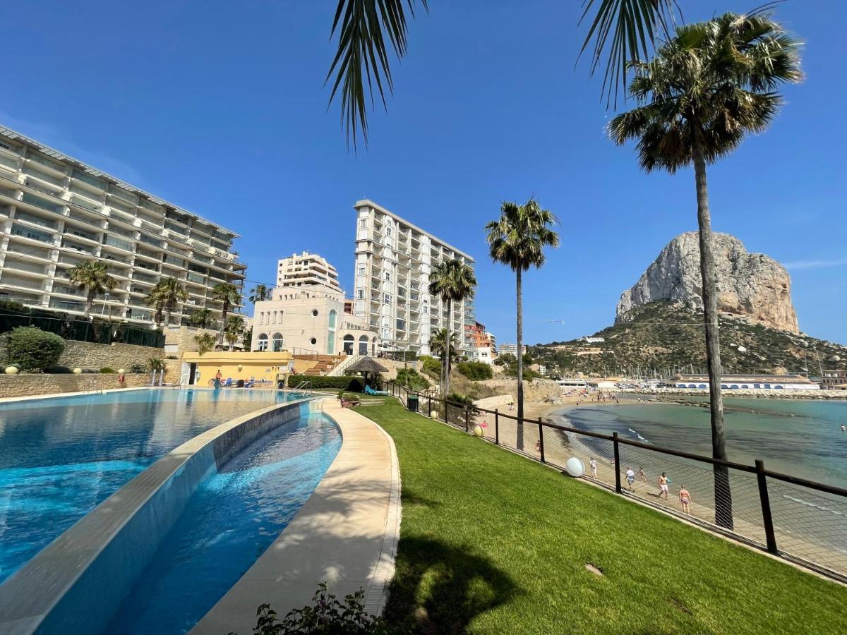 Clp - Beach Front, Pool View And Parking Calpe Bagian luar foto
