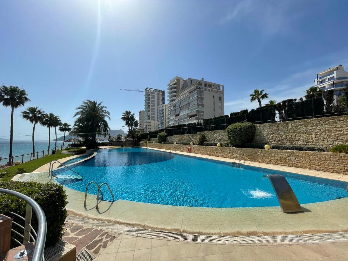 Clp - Beach Front, Pool View And Parking Calpe Bagian luar foto